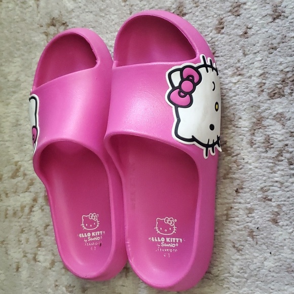 Hello Kitty Shoes - Hello kitty Slides